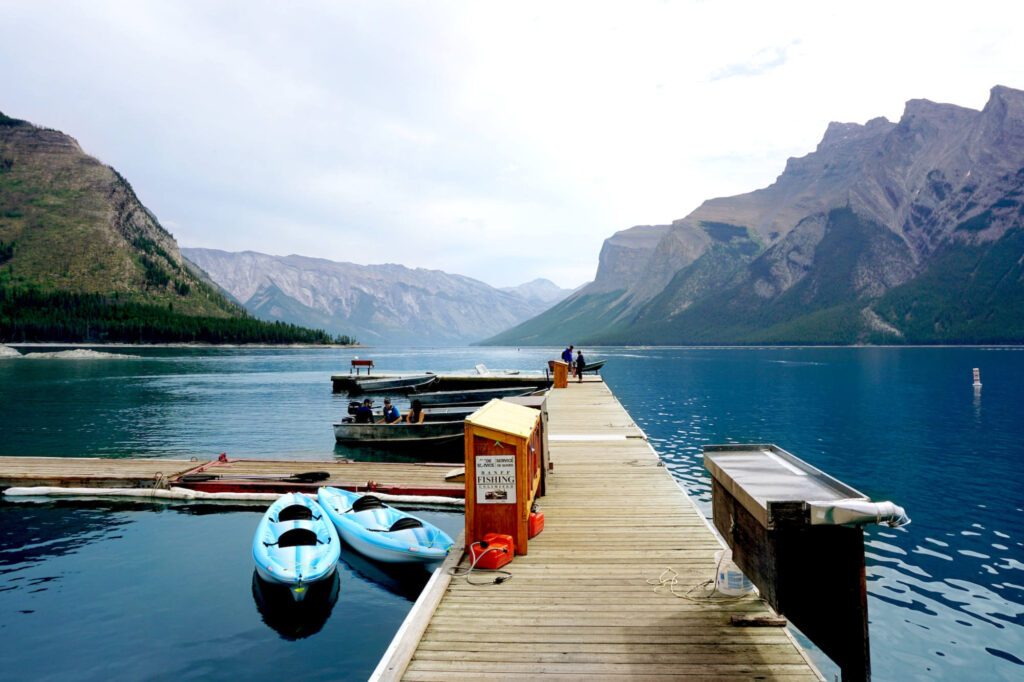 Boat rentals in Banff